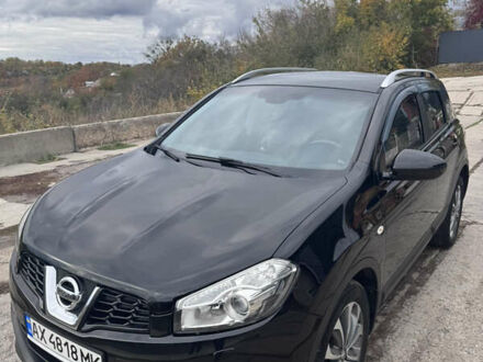 Чорний Ніссан Кашкай, об'ємом двигуна 2 л та пробігом 256 тис. км за 11700 $, фото 1 на Automoto.ua