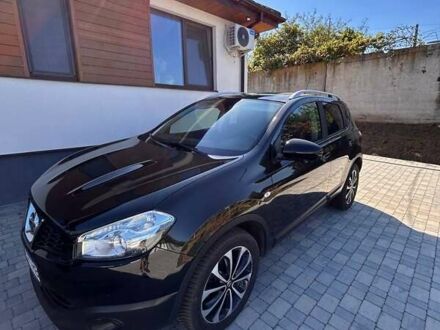 Чорний Ніссан Кашкай, об'ємом двигуна 1.6 л та пробігом 225 тис. км за 12600 $, фото 1 на Automoto.ua