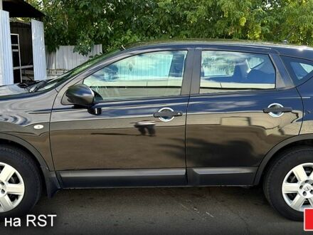 Черный Ниссан Кашкай, объемом двигателя 1.6 л и пробегом 128 тыс. км за 9700 $, фото 1 на Automoto.ua