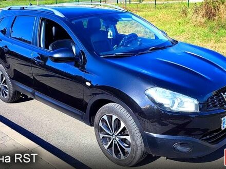 Чорний Ніссан Кашкай, об'ємом двигуна 1.6 л та пробігом 255 тис. км за 12100 $, фото 1 на Automoto.ua