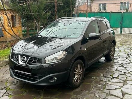 Черный Ниссан Кашкай, объемом двигателя 2 л и пробегом 137 тыс. км за 15498 $, фото 1 на Automoto.ua
