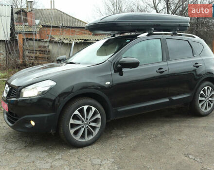 Чорний Ніссан Кашкай, об'ємом двигуна 1.6 л та пробігом 211 тис. км за 12250 $, фото 1 на Automoto.ua