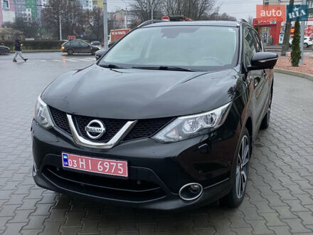 Черный Ниссан Кашкай, объемом двигателя 1.5 л и пробегом 246 тыс. км за 14599 $, фото 1 на Automoto.ua