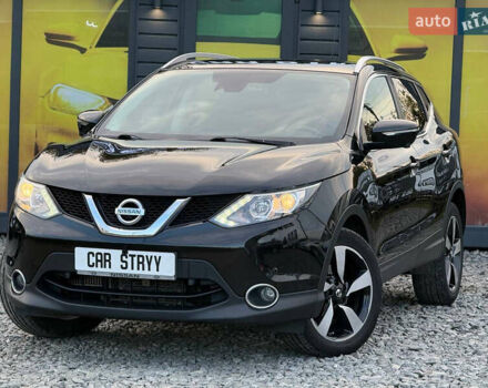 Черный Ниссан Кашкай, объемом двигателя 1.6 л и пробегом 289 тыс. км за 14300 $, фото 1 на Automoto.ua