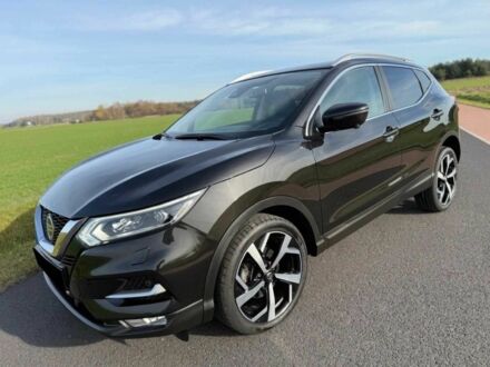 Черный Ниссан Кашкай, объемом двигателя 1.3 л и пробегом 89 тыс. км за 9200 $, фото 1 на Automoto.ua