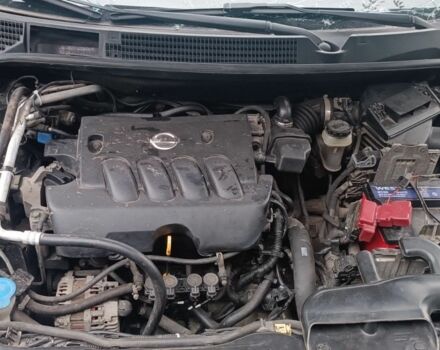 Фиолетовый Ниссан Кашкай, объемом двигателя 2 л и пробегом 190 тыс. км за 3500 $, фото 9 на Automoto.ua