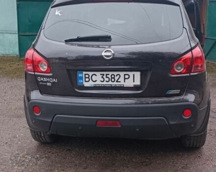 Фиолетовый Ниссан Кашкай, объемом двигателя 2 л и пробегом 190 тыс. км за 3500 $, фото 4 на Automoto.ua