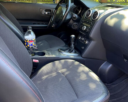 Фиолетовый Ниссан Кашкай, объемом двигателя 2 л и пробегом 275 тыс. км за 9200 $, фото 5 на Automoto.ua