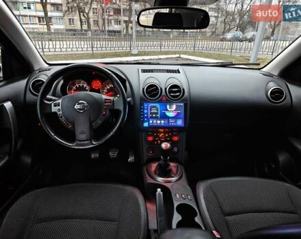 Фіолетовий Ніссан Кашкай, об'ємом двигуна 2 л та пробігом 250 тис. км за 8500 $, фото 11 на Automoto.ua