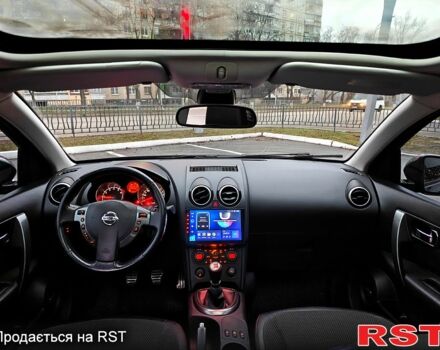 Фіолетовий Ніссан Кашкай, об'ємом двигуна 2 л та пробігом 250 тис. км за 8499 $, фото 11 на Automoto.ua