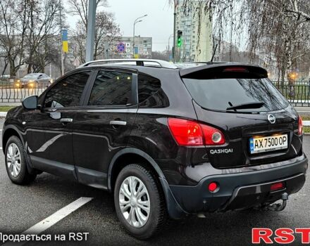 Фіолетовий Ніссан Кашкай, об'ємом двигуна 2 л та пробігом 250 тис. км за 8499 $, фото 2 на Automoto.ua