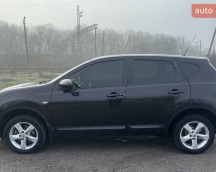 Фиолетовый Ниссан Кашкай, объемом двигателя 2 л и пробегом 91 тыс. км за 11500 $, фото 1 на Automoto.ua