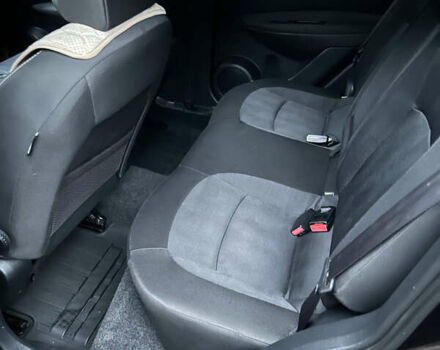 Фиолетовый Ниссан Кашкай, объемом двигателя 2 л и пробегом 238 тыс. км за 12200 $, фото 8 на Automoto.ua