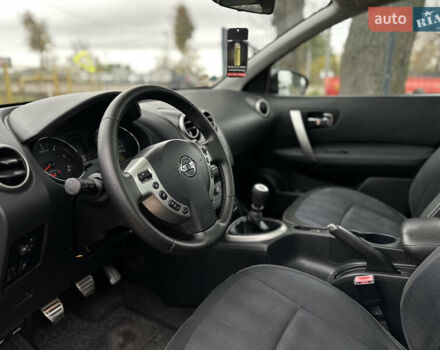 Фиолетовый Ниссан Кашкай, объемом двигателя 1.5 л и пробегом 217 тыс. км за 10500 $, фото 24 на Automoto.ua