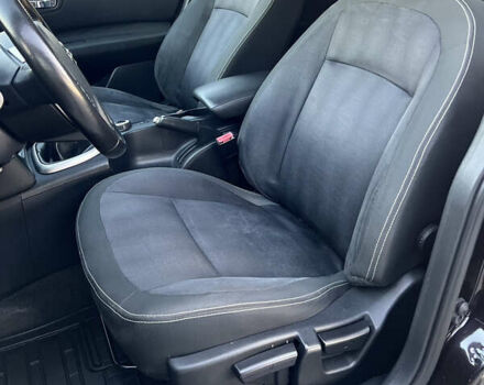 Фиолетовый Ниссан Кашкай, объемом двигателя 2 л и пробегом 228 тыс. км за 11799 $, фото 32 на Automoto.ua