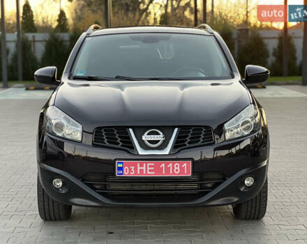 Фиолетовый Ниссан Кашкай, объемом двигателя 2 л и пробегом 228 тыс. км за 11799 $, фото 3 на Automoto.ua