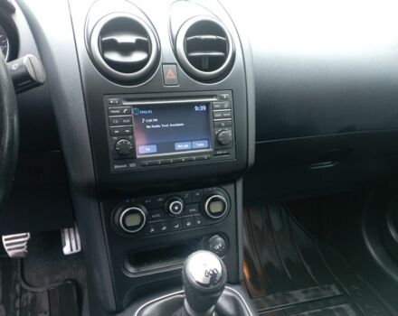 Фиолетовый Ниссан Кашкай, объемом двигателя 1 л и пробегом 220 тыс. км за 9700 $, фото 5 на Automoto.ua