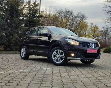 Фиолетовый Ниссан Кашкай, объемом двигателя 1.6 л и пробегом 220 тыс. км за 9700 $, фото 2 на Automoto.ua