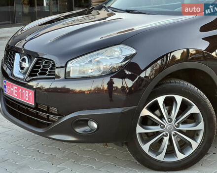 Фиолетовый Ниссан Кашкай, объемом двигателя 2 л и пробегом 228 тыс. км за 11799 $, фото 5 на Automoto.ua