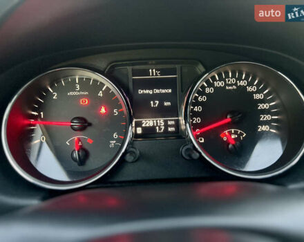 Фиолетовый Ниссан Кашкай, объемом двигателя 2 л и пробегом 228 тыс. км за 11799 $, фото 31 на Automoto.ua