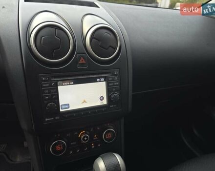 Фіолетовий Ніссан Кашкай, об'ємом двигуна 2 л та пробігом 200 тис. км за 10200 $, фото 86 на Automoto.ua