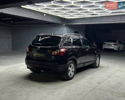 Фиолетовый Ниссан Кашкай, объемом двигателя 2 л и пробегом 183 тыс. км за 13700 $, фото 5 на Automoto.ua