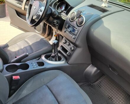 Фіолетовий Ніссан Кашкай, об'ємом двигуна 1.6 л та пробігом 166 тис. км за 9200 $, фото 8 на Automoto.ua