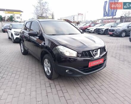 Фиолетовый Ниссан Кашкай, объемом двигателя 2 л и пробегом 201 тыс. км за 10200 $, фото 3 на Automoto.ua