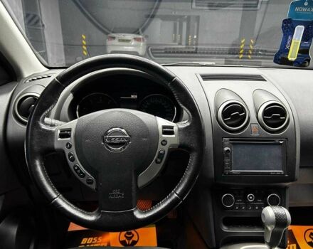 Фиолетовый Ниссан Кашкай, объемом двигателя 2 л и пробегом 183 тыс. км за 13700 $, фото 8 на Automoto.ua