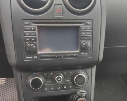 Фиолетовый Ниссан Кашкай, объемом двигателя 2 л и пробегом 276 тыс. км за 10650 $, фото 5 на Automoto.ua