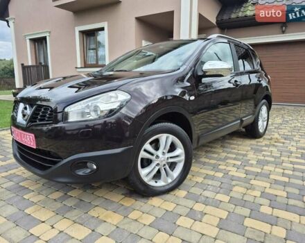 Фіолетовий Ніссан Кашкай, об'ємом двигуна 2 л та пробігом 220 тис. км за 10600 $, фото 4 на Automoto.ua