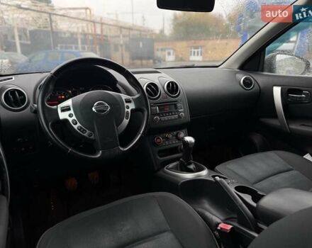 Фіолетовий Ніссан Кашкай, об'ємом двигуна 1.6 л та пробігом 166 тис. км за 9720 $, фото 24 на Automoto.ua