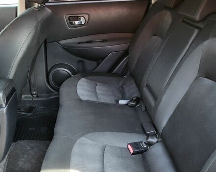 Фіолетовий Ніссан Кашкай, об'ємом двигуна 1.6 л та пробігом 166 тис. км за 9200 $, фото 13 на Automoto.ua