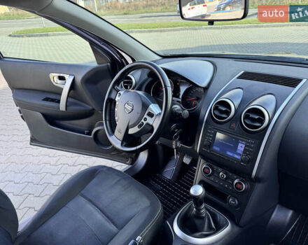 Ніссан Кашкай 2011 у Хмельницькому на Automoto.ua Фіолетовий Ніссан Кашкай, об'ємом двигуна 1.46 л та пробігом 221 тис. км за 9700 $, фото 35 на Automoto.ua