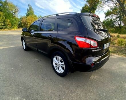 Фиолетовый Ниссан Кашкай, объемом двигателя 2 л и пробегом 117 тыс. км за 10000 $, фото 8 на Automoto.ua