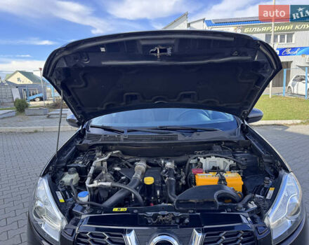 Ніссан Кашкай 2011 у Хмельницькому на Automoto.ua Фіолетовий Ніссан Кашкай, об'ємом двигуна 1.46 л та пробігом 221 тис. км за 9700 $, фото 9 на Automoto.ua