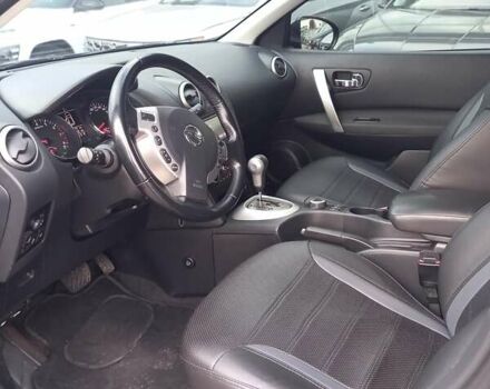 Фиолетовый Ниссан Кашкай, объемом двигателя 2 л и пробегом 201 тыс. км за 10200 $, фото 11 на Automoto.ua