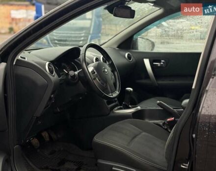 Фіолетовий Ніссан Кашкай, об'ємом двигуна 1.6 л та пробігом 166 тис. км за 9720 $, фото 8 на Automoto.ua