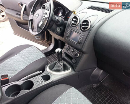 Фіолетовий Ніссан Кашкай, об'ємом двигуна 1.6 л та пробігом 233 тис. км за 10850 $, фото 29 на Automoto.ua