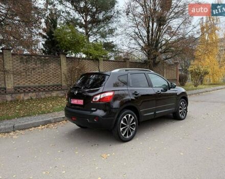 Фиолетовый Ниссан Кашкай, объемом двигателя 1.5 л и пробегом 208 тыс. км за 11000 $, фото 2 на Automoto.ua