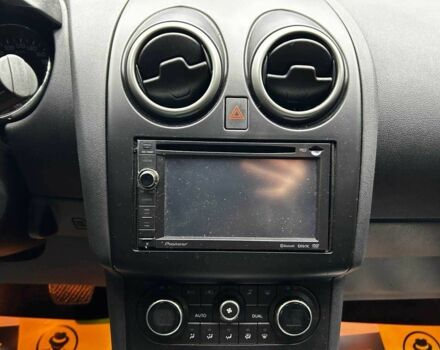 Фиолетовый Ниссан Кашкай, объемом двигателя 2 л и пробегом 183 тыс. км за 13700 $, фото 9 на Automoto.ua