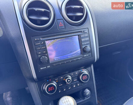 Ніссан Кашкай 2011 у Хмельницькому на Automoto.ua Фіолетовий Ніссан Кашкай, об'ємом двигуна 1.46 л та пробігом 221 тис. км за 9700 $, фото 16 на Automoto.ua