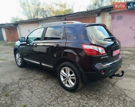 Ниссан Кашкай 2011 в Житомире на Automoto.ua Фиолетовый Ниссан Кашкай, объемом двигателя 1.5 л и пробегом 142 тыс. км за 11300 $, фото 7 на Automoto.ua