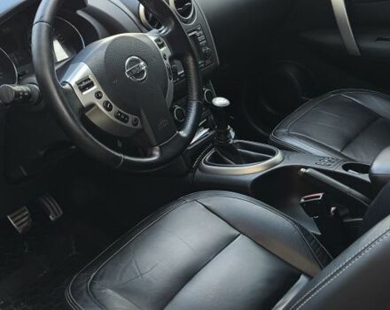 Фиолетовый Ниссан Кашкай, объемом двигателя 1.5 л и пробегом 236 тыс. км за 11000 $, фото 6 на Automoto.ua