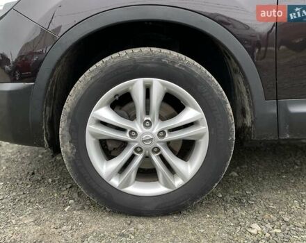 Фиолетовый Ниссан Кашкай, объемом двигателя 1.5 л и пробегом 210 тыс. км за 12300 $, фото 58 на Automoto.ua