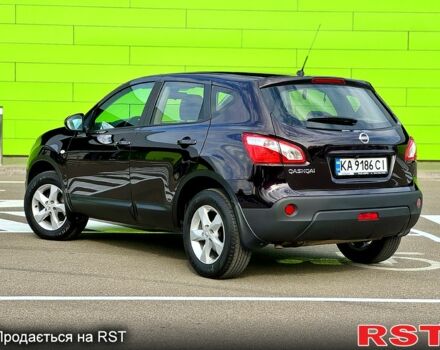 Фиолетовый Ниссан Кашкай, объемом двигателя 2 л и пробегом 133 тыс. км за 12900 $, фото 2 на Automoto.ua