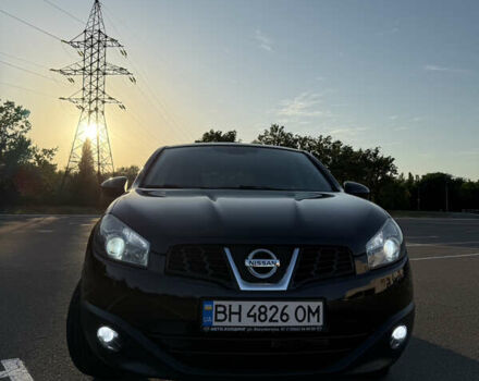 Фиолетовый Ниссан Кашкай, объемом двигателя 2 л и пробегом 147 тыс. км за 12000 $, фото 6 на Automoto.ua