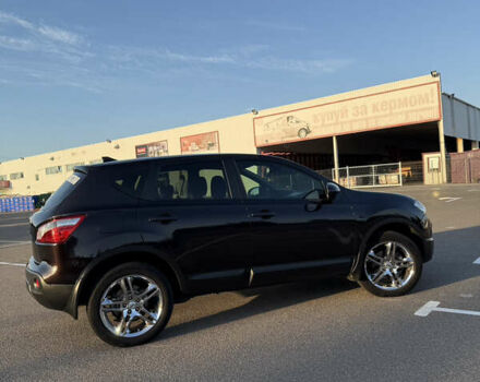 Фиолетовый Ниссан Кашкай, объемом двигателя 2 л и пробегом 147 тыс. км за 12000 $, фото 7 на Automoto.ua