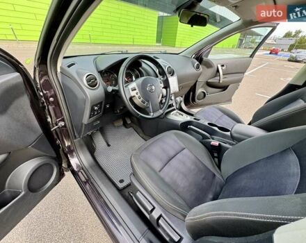 Ниссан Кашкай 2013 в Киеве на Automoto.ua Фиолетовый Ниссан Кашкай, объемом двигателя 2 л и пробегом 133 тыс. км за 11900 $, фото 27 на Automoto.ua