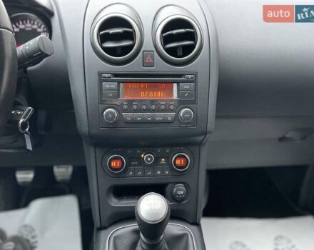 Фиолетовый Ниссан Кашкай, объемом двигателя 1.5 л и пробегом 210 тыс. км за 12300 $, фото 22 на Automoto.ua